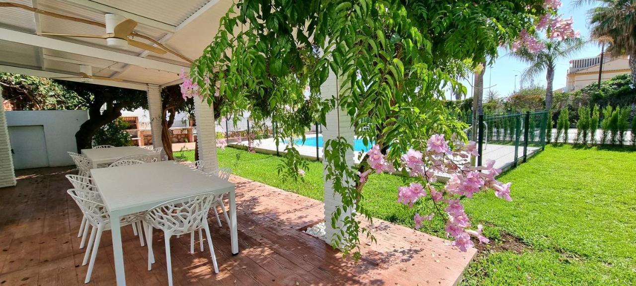 Angeles Beach II By Ele Apartments Велес-Малага Екстериор снимка