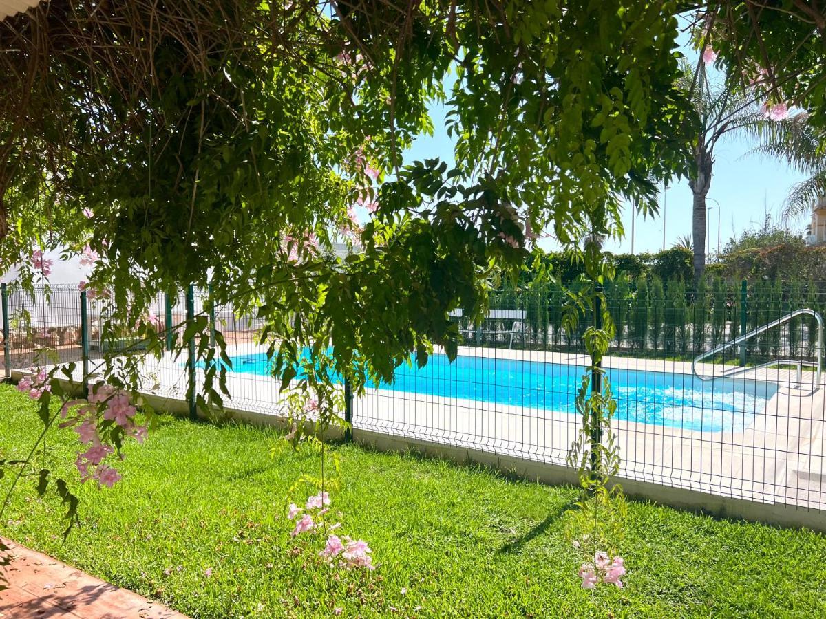 Angeles Beach II By Ele Apartments Велес-Малага Екстериор снимка