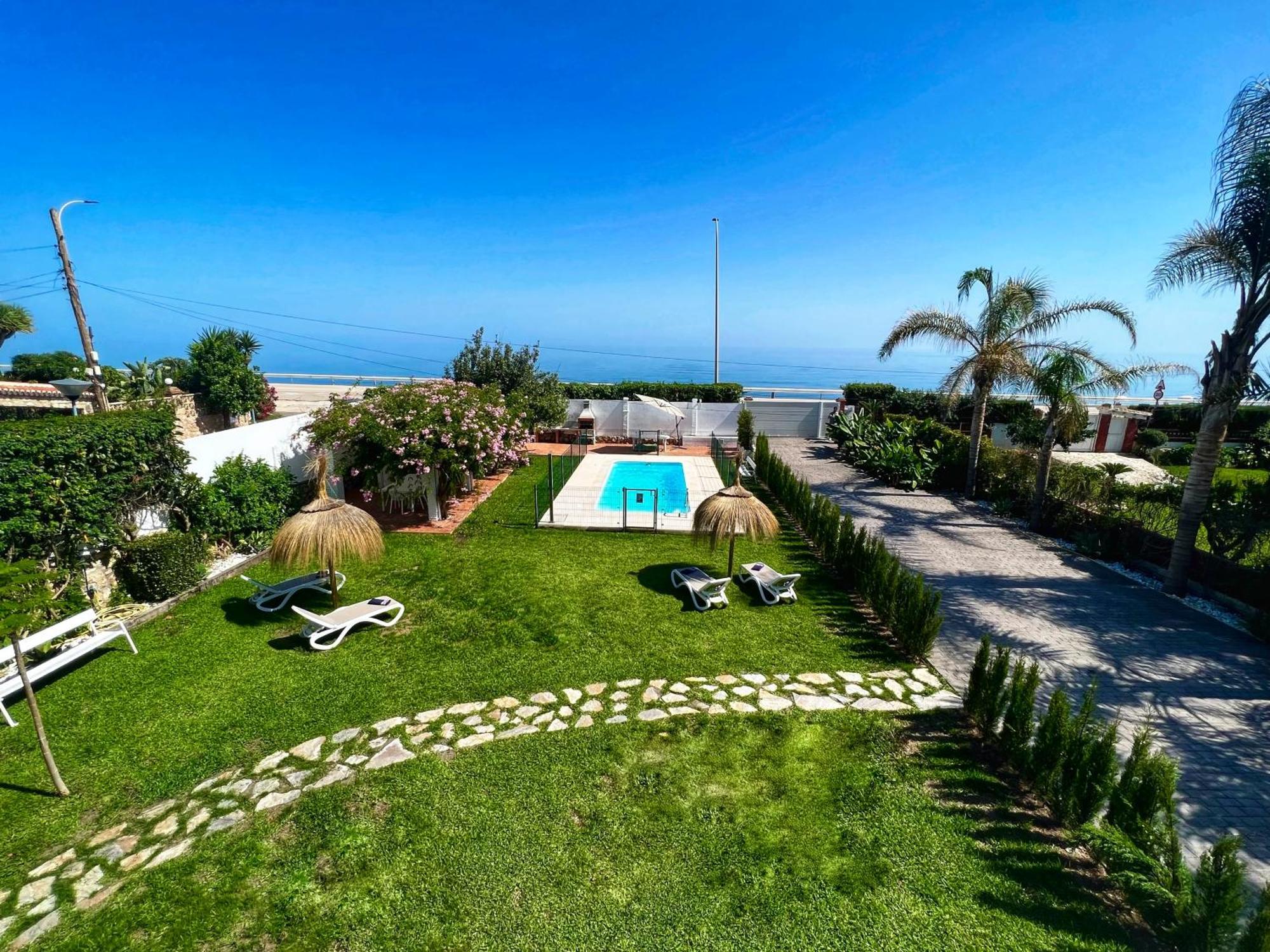Angeles Beach II By Ele Apartments Велес-Малага Екстериор снимка